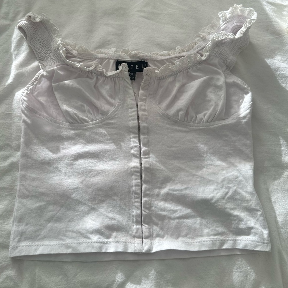 Motel Rocks Dovica Lace Trim Corset Crop Eyelet Top In White size XS - Picture 4 of 7